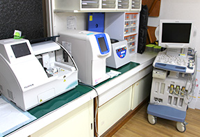 血液検査機器・画像検査機器